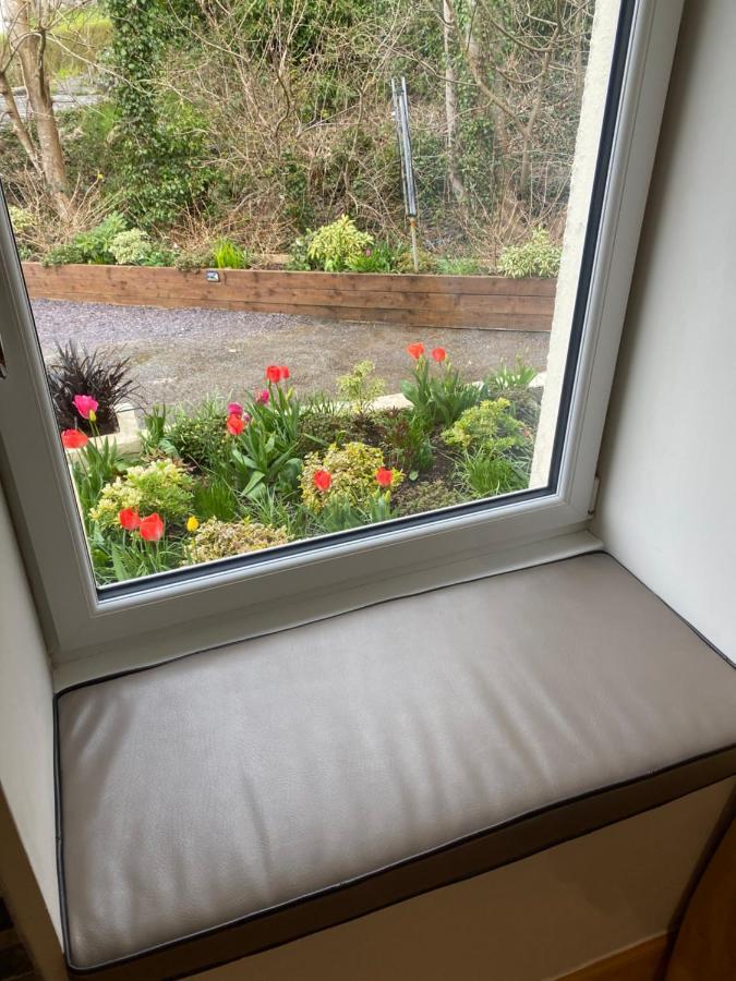 The Mews 2 Bedroom With Private Parking Oban Bagian luar foto